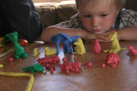 ...gut, dass es zu Weihnachten was zu kneten gab.